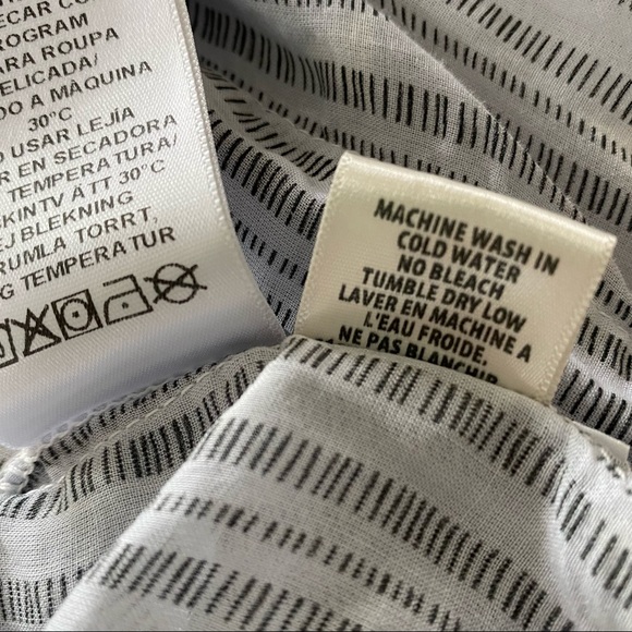 {Anthro} Bella Dahl Oversized Grey Striped Hi/Low - Picture 10 of 11